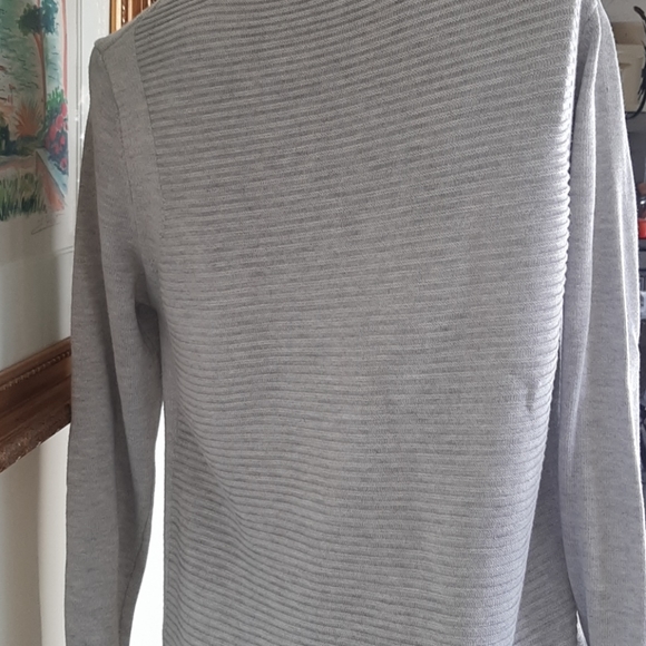 Hillary Radley Light‎ sweater - Picture 2 of 6